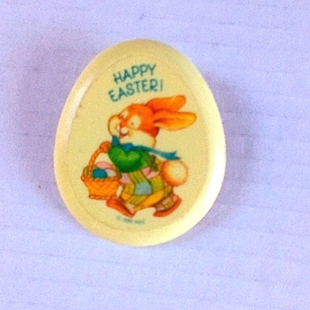 Vintage plastic Happy Easter Pin broach